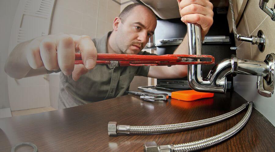 Expert burst pipe repair services in Roscoe, MN